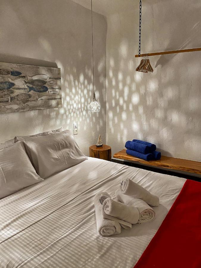 Milos Gem Suites Inn Pachaina Ngoại thất bức ảnh